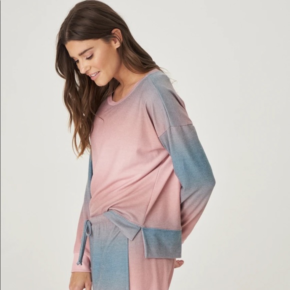 ONZIE High/Low Lounge Sweatshirt Beach Balm Women’s M/L NEW - Picture 3 of 9